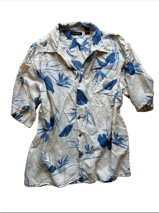Tops - 100% Silk Floral Button Up Shirt XL Coastal Resort Vacation Festival Boho Kawaii